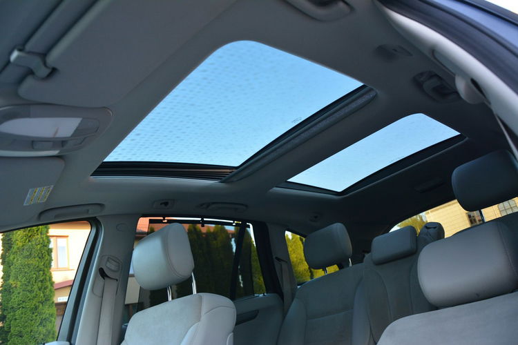 R 350 Mercedes-Benz Klasa R 3.0 Diesel 190KM 300 CDI 7G-TRONIC DPF zdjęcie 39