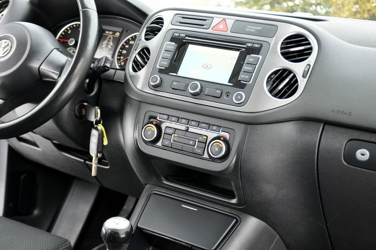 Volkswagen Tiguan 2.0TDI(140KM) Team Navi Welur Chrom Parkt Asistanse Reling Alu18"ASO zdjęcie 26