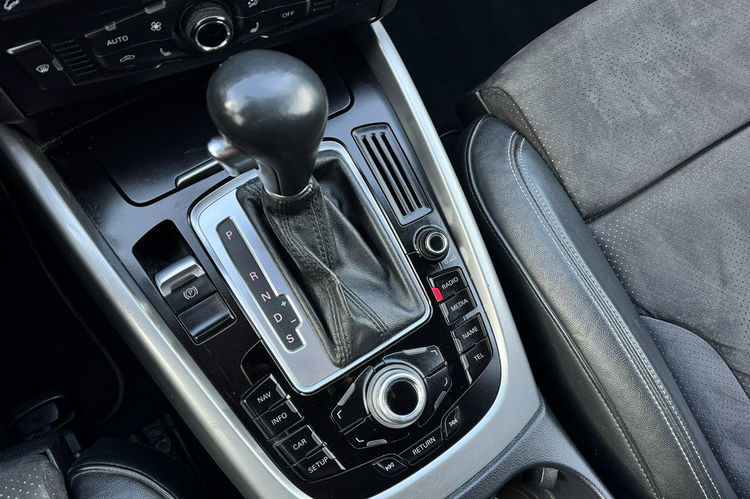 Audi Q5 3.0TDI 240KM 4x4 S Line Skóry Bi xenon Navi MMI Grzane fotele HAK zdjęcie 14