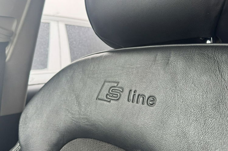 Audi Q5 3.0TDI 240KM 4x4 S Line Skóry Bi xenon Navi MMI Grzane fotele HAK zdjęcie 23