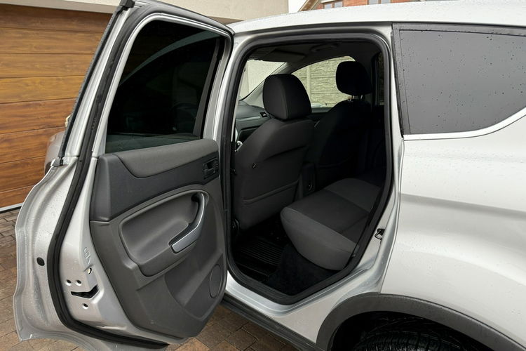 Ford Kuga 12r. 2.0 TDCI 4x4 klimatronik z Niemiec zdjęcie 16