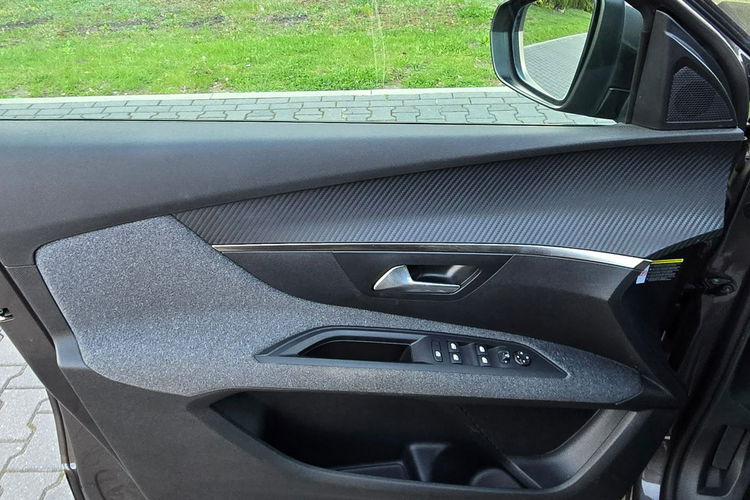 5008 Peugeot 5008 II 1.2 Benzyna, 130KM, 7 foteli, Serwis, 2 klucze zdjęcie 28