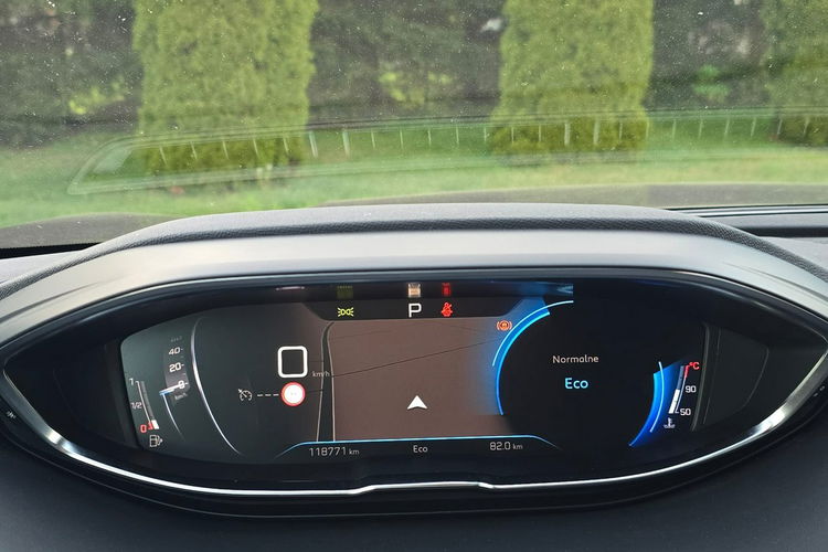 5008 Peugeot 5008 II 1.2 Benzyna, 130KM, 7 foteli, Serwis, 2 klucze zdjęcie 31