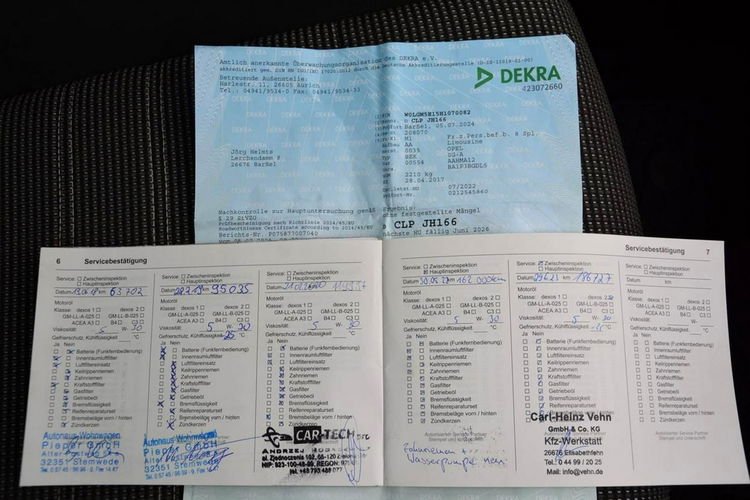 Opel Insignia Lift bi-Xenon Led Navi Kamera FrontAsist Asyst. Pasa BLIS Alu18' ASO zdjęcie 36