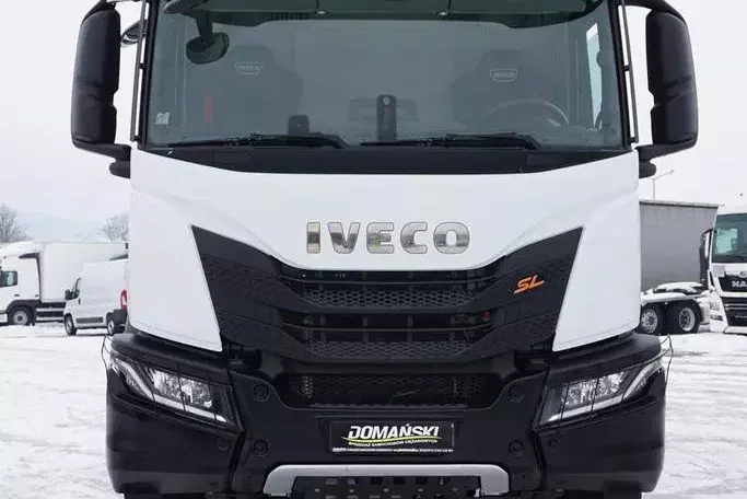 Iveco X-WAY / 400 / E 6 / BETONOMIESZARKA 9 M3 / 8 X 4 / zdjęcie 13
