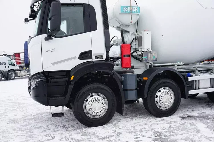 Iveco X-WAY / 400 / E 6 / BETONOMIESZARKA 9 M3 / 8 X 4 / zdjęcie 18