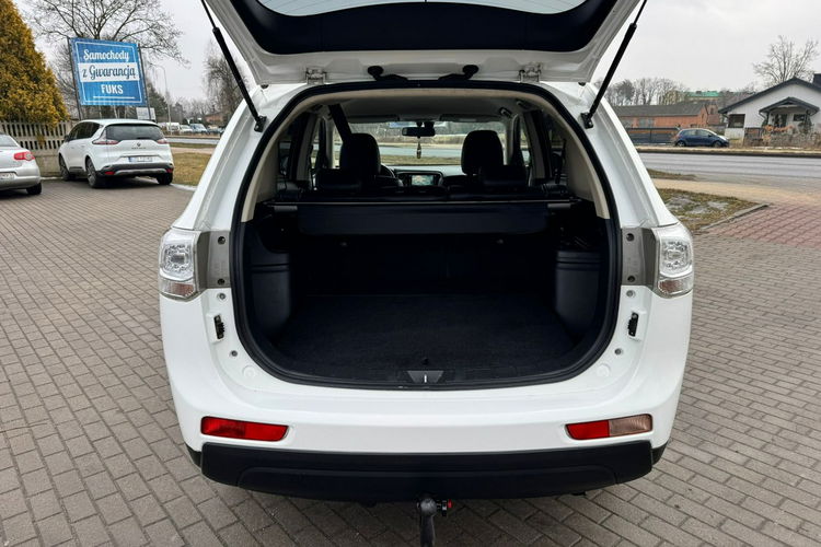 Mitsubishi Outlander Hybryda PLUG-IN BDB stan zdjęcie 28