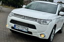 Mitsubishi Outlander Hybryda PLUG-IN BDB stan zdjęcie 3