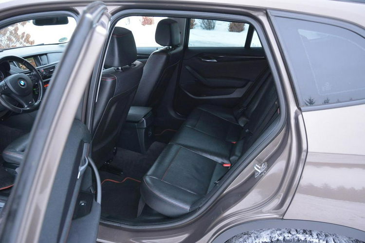 BMW X1 2.0d(143KM) Lift Xenon Led Duża Navi Kamera Parktronic Skóry Alu17" zdjęcie 18