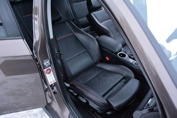BMW X1 2.0d(143KM) Lift Xenon Led Duża Navi Kamera Parktronic Skóry Alu17" zdjęcie 22