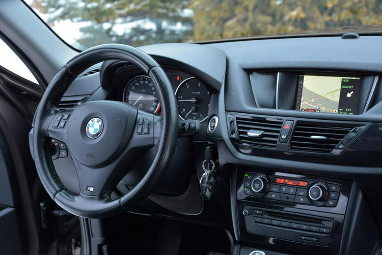 BMW X1 2.0d(143KM) Lift Xenon Led Duża Navi Kamera Parktronic Skóry Alu17" zdjęcie 25