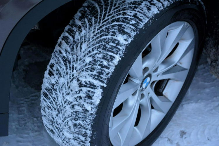 BMW X1 2.0d(143KM) Lift Xenon Led Duża Navi Kamera Parktronic Skóry Alu17" zdjęcie 42