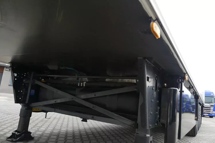 Schmitz CHŁODNIA / DOPPELSTOCK / OŚ PODNOSZONA / zdjęcie 13