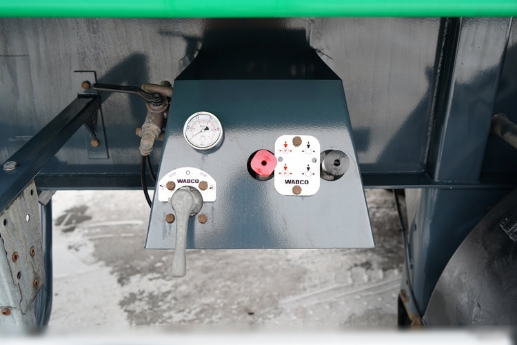 GRAS / WYWROTKA / 58 M3 / ALUMINIOWA / PODŁOGA 10 MM / OŚ PODNOSZONA / ALUFELGI zdjęcie 15