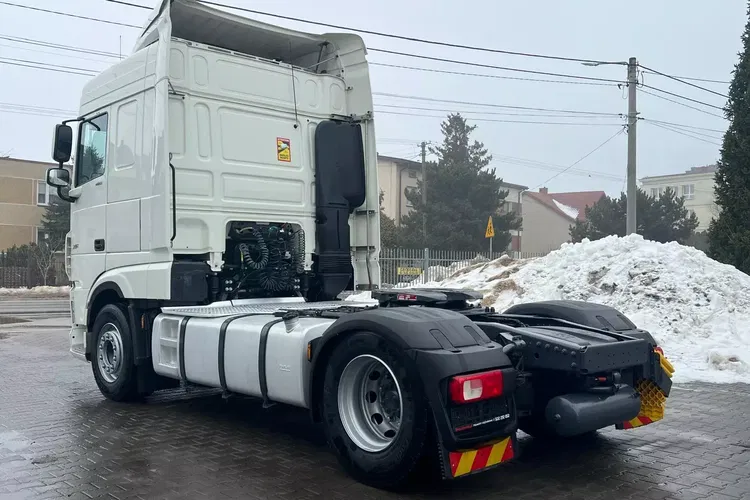 DAF XF 106.480 / SC / E6 / STANDARD / RETARDER / SPROWADZONY / DUŻY WYBÓR zdjęcie 3