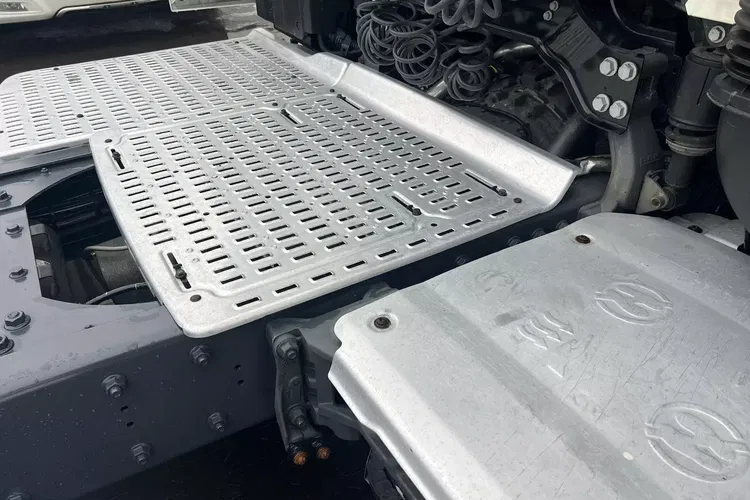 DAF XF 106.480 / SC / E6 / STANDARD / RETARDER / SPROWADZONY / DUŻY WYBÓR zdjęcie 9