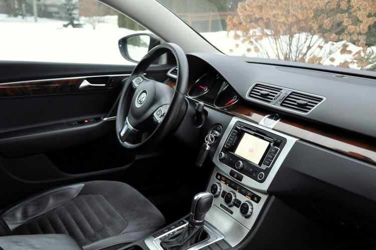 Volkswagen Passat 2.0TDI(140KM) Duża Navi Klimatronik El.Fotel Skóry Reling Alu17"ASO VW zdjęcie 18
