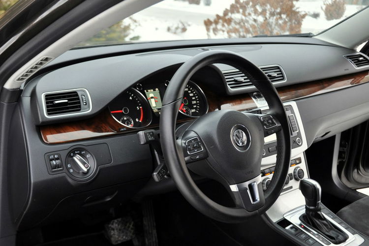 Volkswagen Passat 2.0TDI(140KM) Duża Navi Klimatronik El.Fotel Skóry Reling Alu17"ASO VW zdjęcie 22