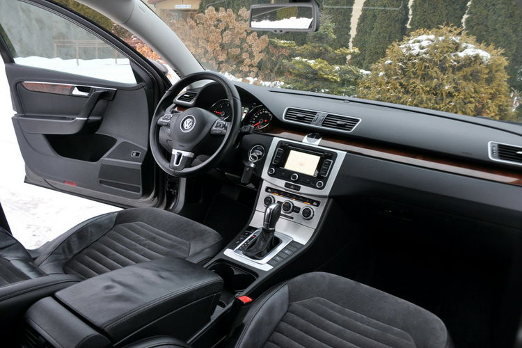 Volkswagen Passat 2.0TDI(140KM) Duża Navi Klimatronik El.Fotel Skóry Reling Alu17"ASO VW zdjęcie 25