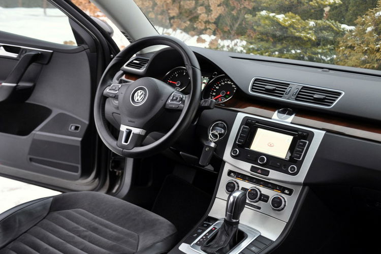 Volkswagen Passat 2.0TDI(140KM) Duża Navi Klimatronik El.Fotel Skóry Reling Alu17"ASO VW zdjęcie 26