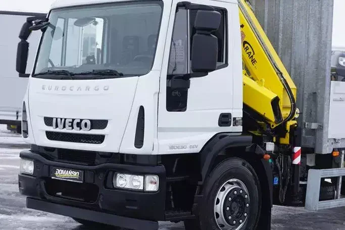 Iveco EUROCARGO / 180E30 / SKRZYNIOWY + HDS + WINDA / HYVA 911 / ROTATOR / PILOT zdjęcie 26