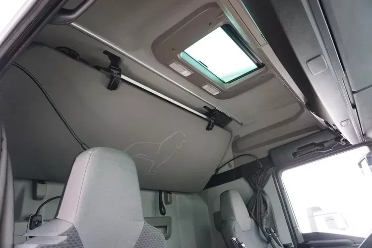 MAN TGX / 18.470 / E 6 / GM / ZESTAW PRZEJAZDOWY 120 M3 / ŁAD. 14 815 KG / RETARDER zdjęcie 16