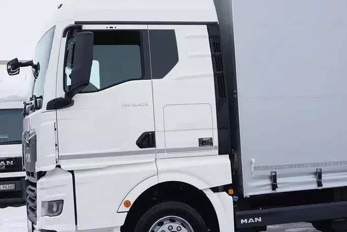 MAN TGX / 18.470 / E 6 / GM / ZESTAW PRZEJAZDOWY 120 M3 / ŁAD. 14 815 KG / RETARDER zdjęcie 37
