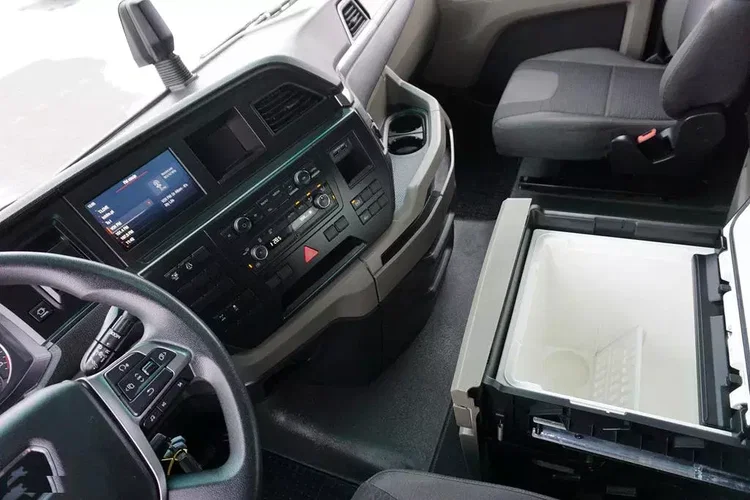 MAN TGX / 18.470 / E 6 / GM / ZESTAW PRZEJAZDOWY 120 M3 / ŁAD. 14 815 KG / RETARDER zdjęcie 9