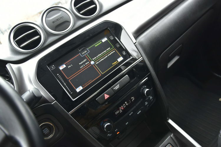 Suzuki Vitara 1.5 Hybrid 117KM AUTOMAT 2022r. Polski SALON Kamera LED Climatronic zdjęcie 11