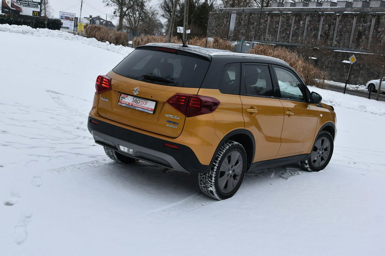 Suzuki Vitara 1.5 Hybrid 117KM AUTOMAT 2022r. Polski SALON Kamera LED Climatronic zdjęcie 24