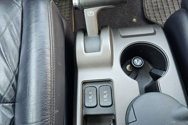 Honda CR-V Skóra, model 2012, panorama, grzane fotele zdjęcie 24
