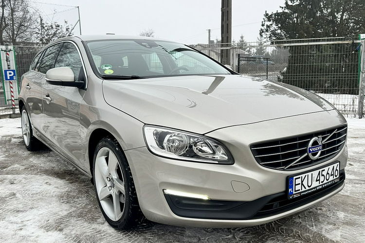Volvo V60 Navi PDC Climatronic Gwarancja zdjęcie 4