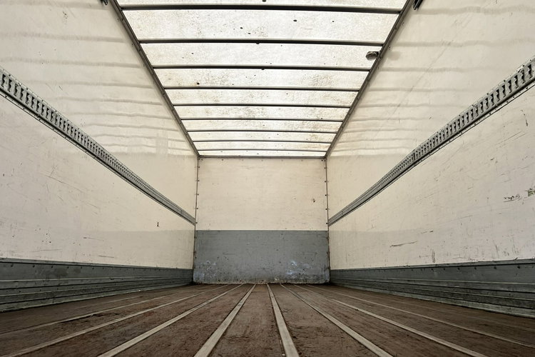 Renault MIDLUM 180 DXI Kontener 18 Euro Palet, Poduszki,  Przebieg Udokumentowany , Automat , Winda, Kontener 18 Palet, Poduszki zdjęcie 6