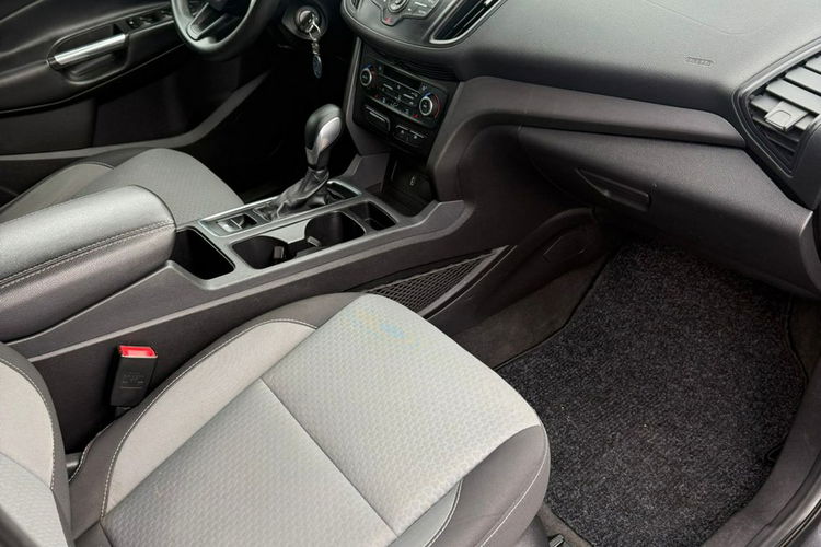 Ford Escape 1, 5 182 KM Automat Panorama Nowy rozrząd Stan BDB Gwarancja zdjęcie 7