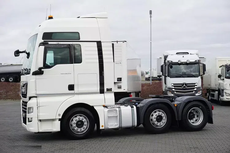 MAN TGX / 26.510 / E 6 / ACC / PUSHER / RETARDER / OŚ SKRĘTNA / DMC 68 000 KG zdjęcie 3