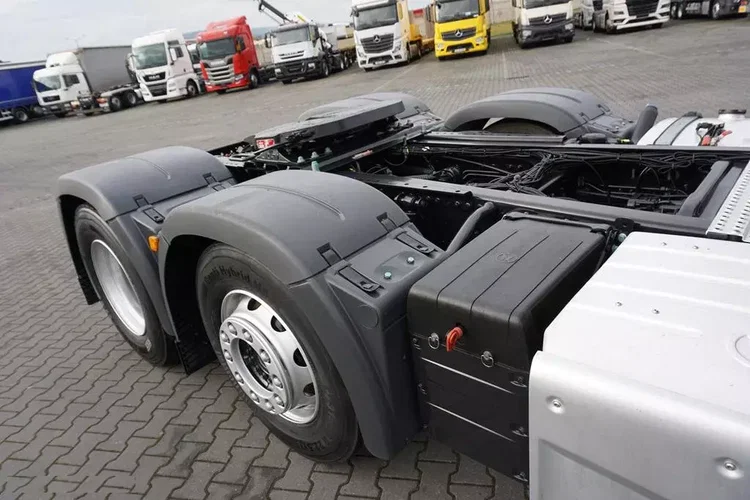 MAN TGX / 26.510 / E 6 / ACC / PUSHER / RETARDER / OŚ SKRĘTNA / DMC 68 000 KG zdjęcie 40