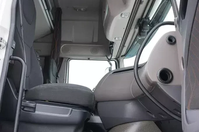 DAF 106 / 480 / EURO 6 / ACC / SUPER SPACE CAB zdjęcie 9