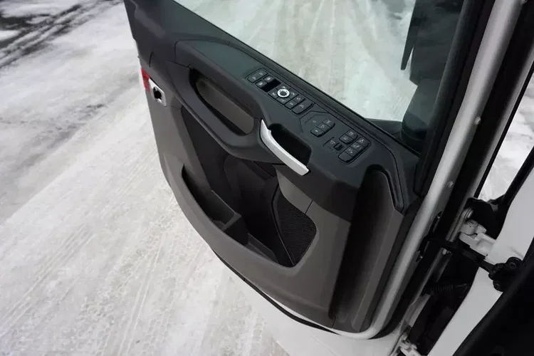 Scania / S 500 / EURO 6 / ACC / RETARDER / PEŁNA OPCJA / JAK NOWA zdjęcie 39