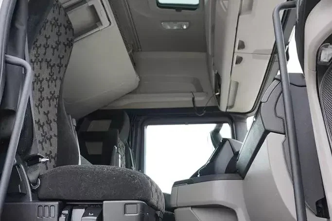 Scania / S 500 / EURO 6 / ACC / RETARDER / PEŁNA OPCJA / JAK NOWA zdjęcie 8