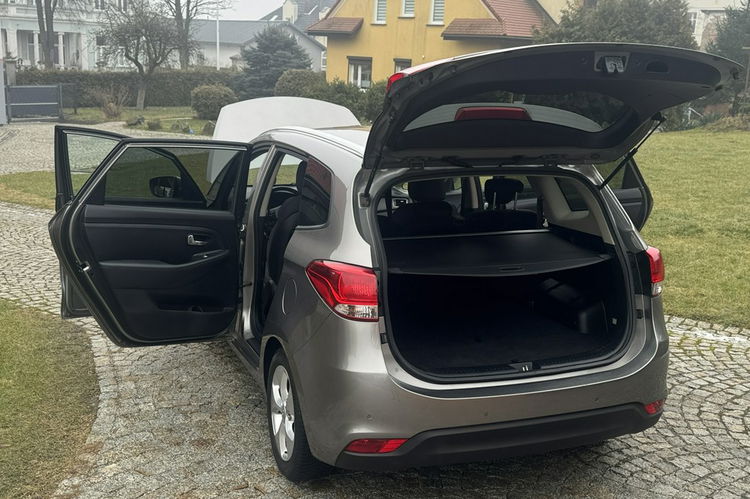 Kia Carens 1.6 Benz 135KM z Niemiec KAMERA Podgrz. Kierownica, Pełen SERWIS ASO zdjęcie 10