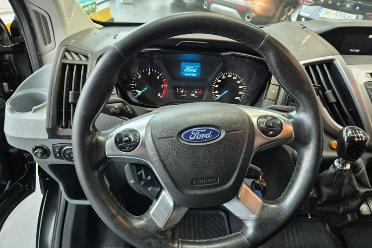Transit Custom Ford Transit 2.0 TDCi / 9 miejsc / Rampa dla inwalidów zdjęcie 22