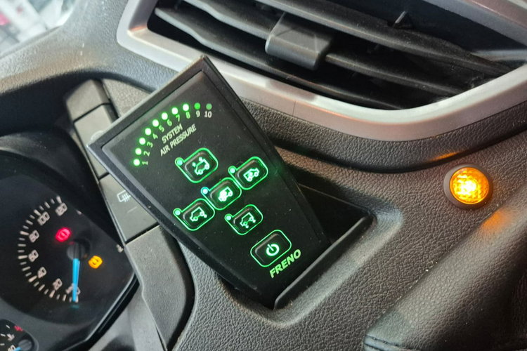 Transit Custom Ford Transit 2.0 TDCi / 9 miejsc / Rampa dla inwalidów zdjęcie 25