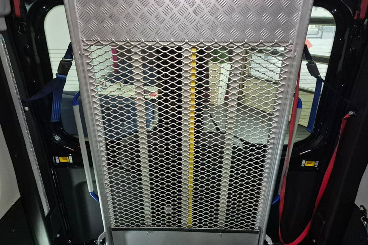 Transit Custom Ford Transit 2.0 TDCi / 9 miejsc / Rampa dla inwalidów zdjęcie 37