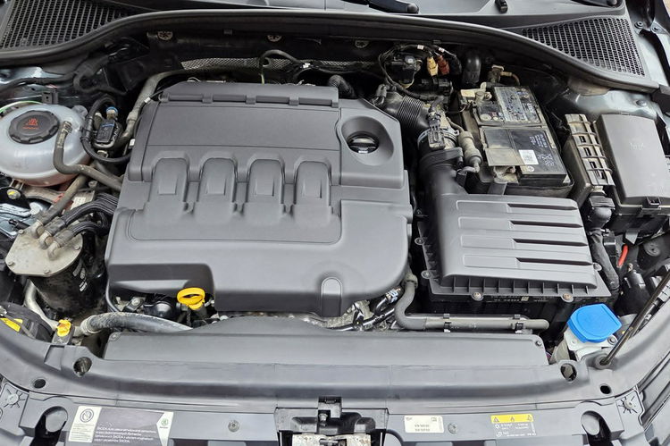 Skoda Octavia 1.6 TDI 115 KM, Ambition + pakiety Salon PL, serwis ASO, F.VAT23, leasing zdjęcie 36