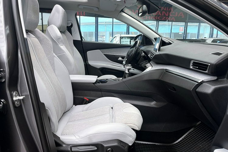 Peugeot 5008 2.0HDi EL.Dach+LED+7Osób TYLKO 97tys KM GWARANC 1wł Bezwyp Kraj F23% 4x2 zdjęcie 9