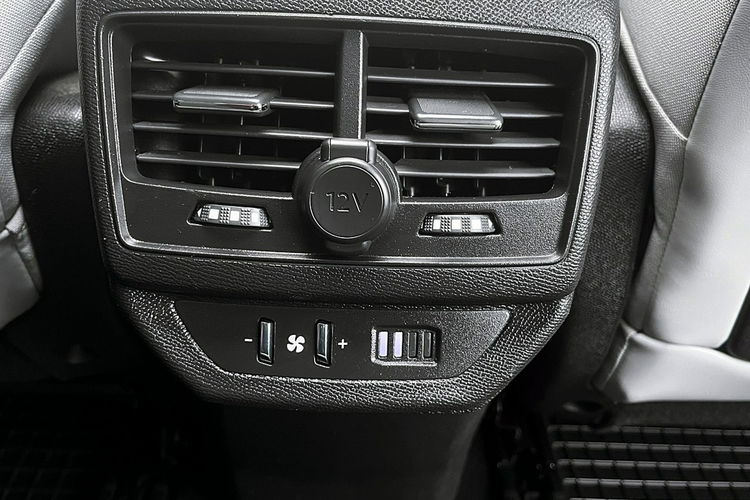 Peugeot 5008 2.0HDi EL.Dach+LED+7Osób TYLKO 97tys KM GWARANC 1wł Bezwyp Kraj F23% 4x2 zdjęcie 13