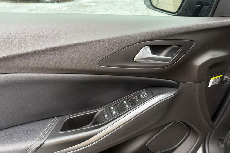 Opel Grandland X navi, automat, klimatronic, zarejestrowany zdjęcie 15