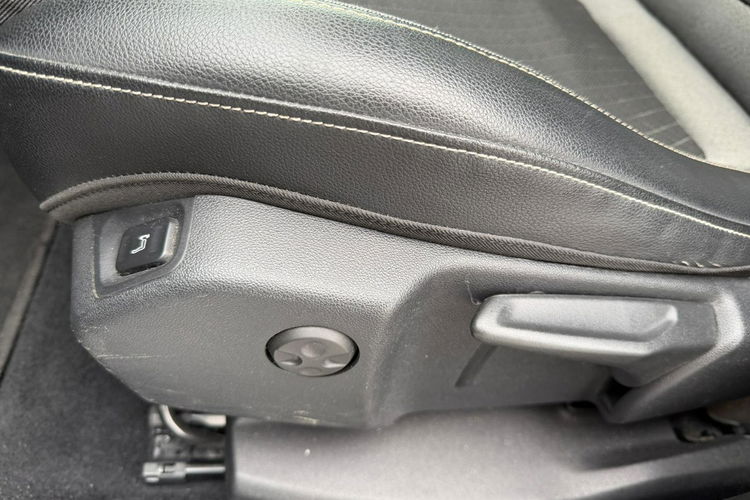 Opel Grandland X navi, automat, klimatronic, zarejestrowany zdjęcie 29