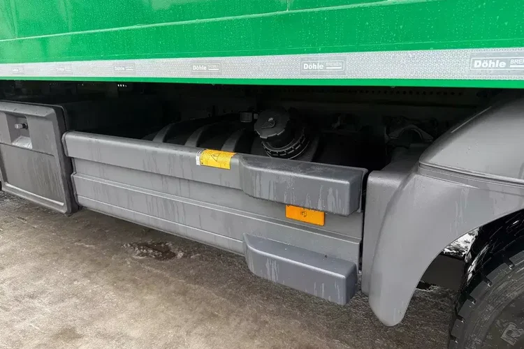 Mercedes ATEGO 1218 kontener 6.1m zdjęcie 8