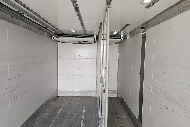 Volvo FL 240 CHŁODNIA zdjęcie 18